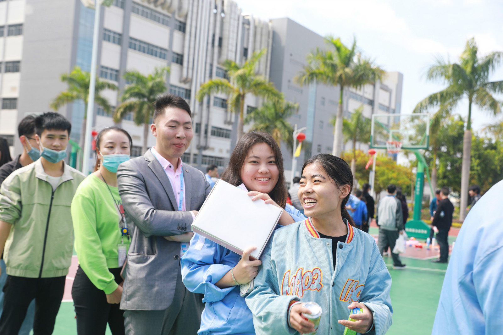 就地過年，年味不減—我在勝宏挺好的